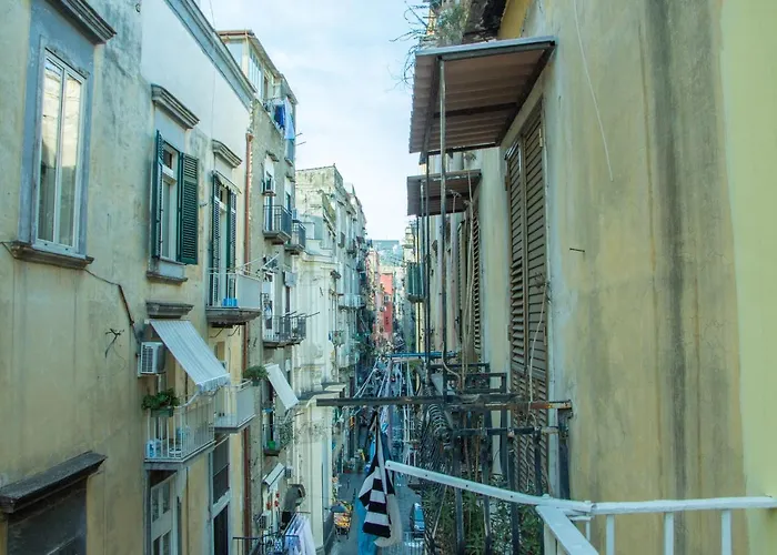 Wanderlust Naples A Place To Stay